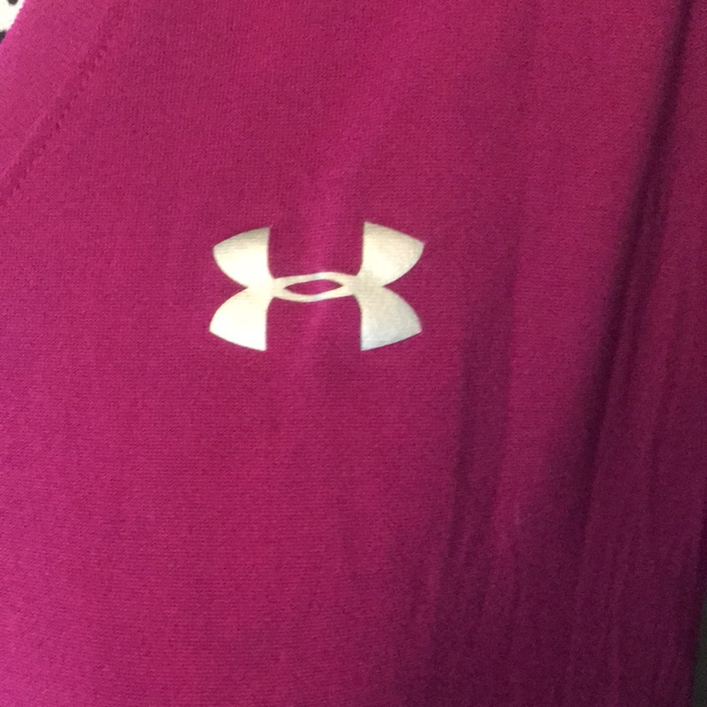Under armor v neck - Picture 2 of 2